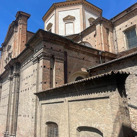 B&B Piazza Duomo Al 55 Voghera Buitenkant foto